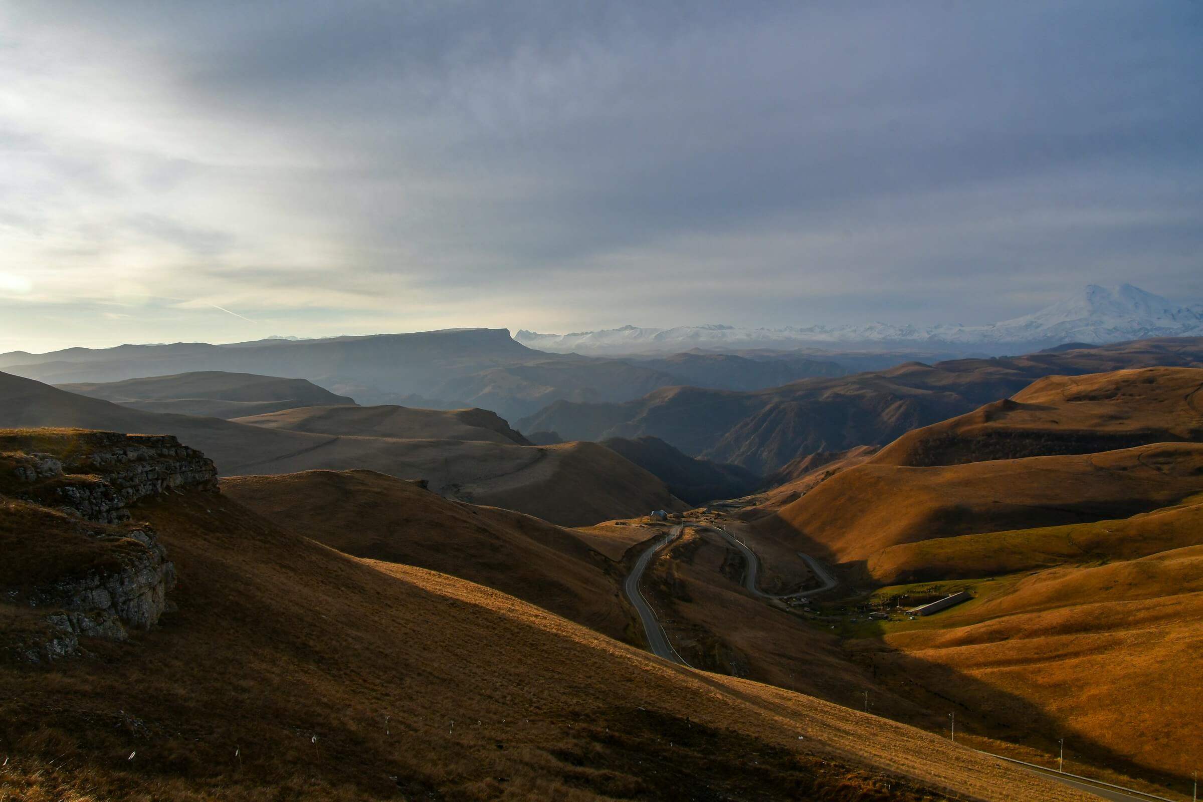 Панорама гор Кавказа